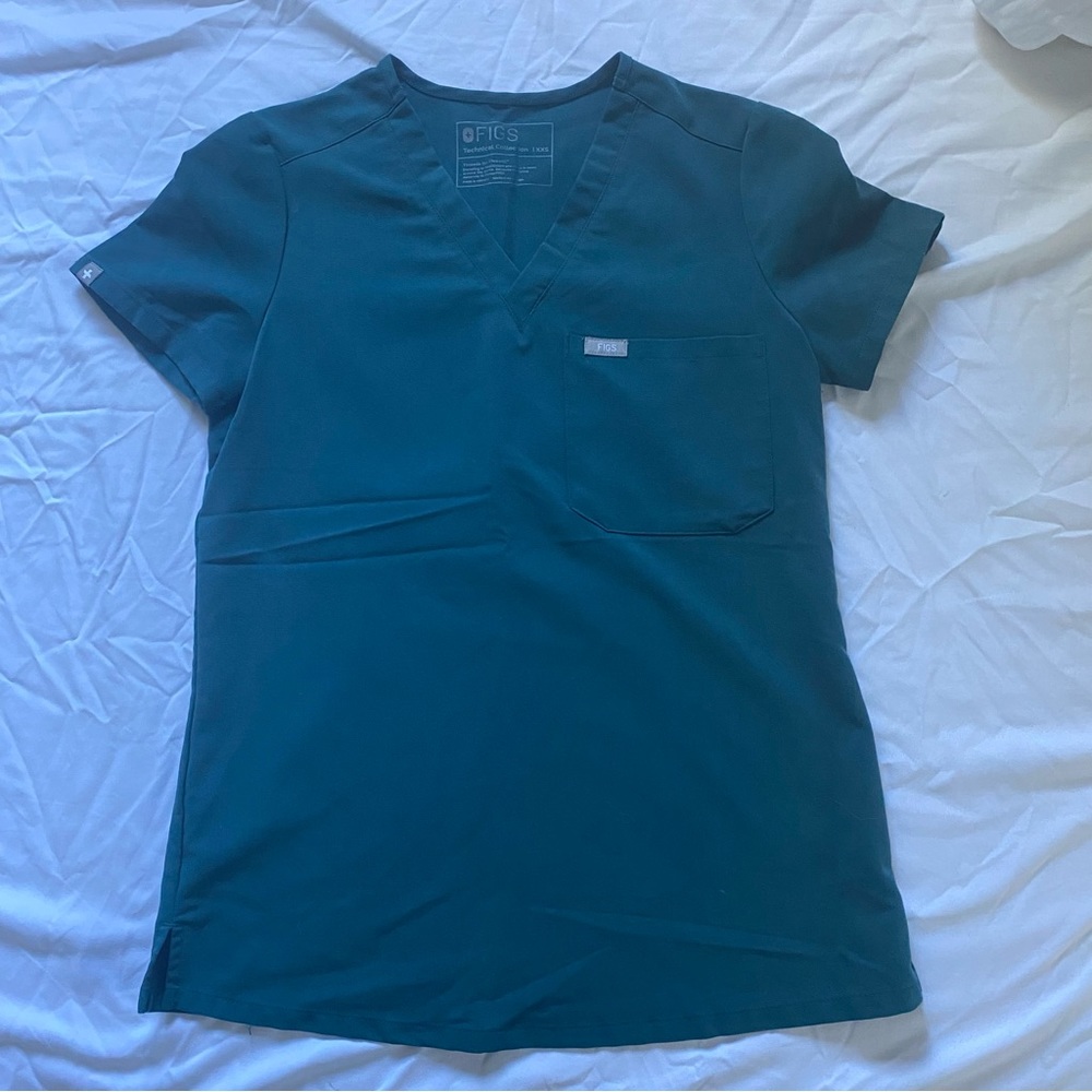 XXS Catarina Fig Scrub Top in Caribbean Blue